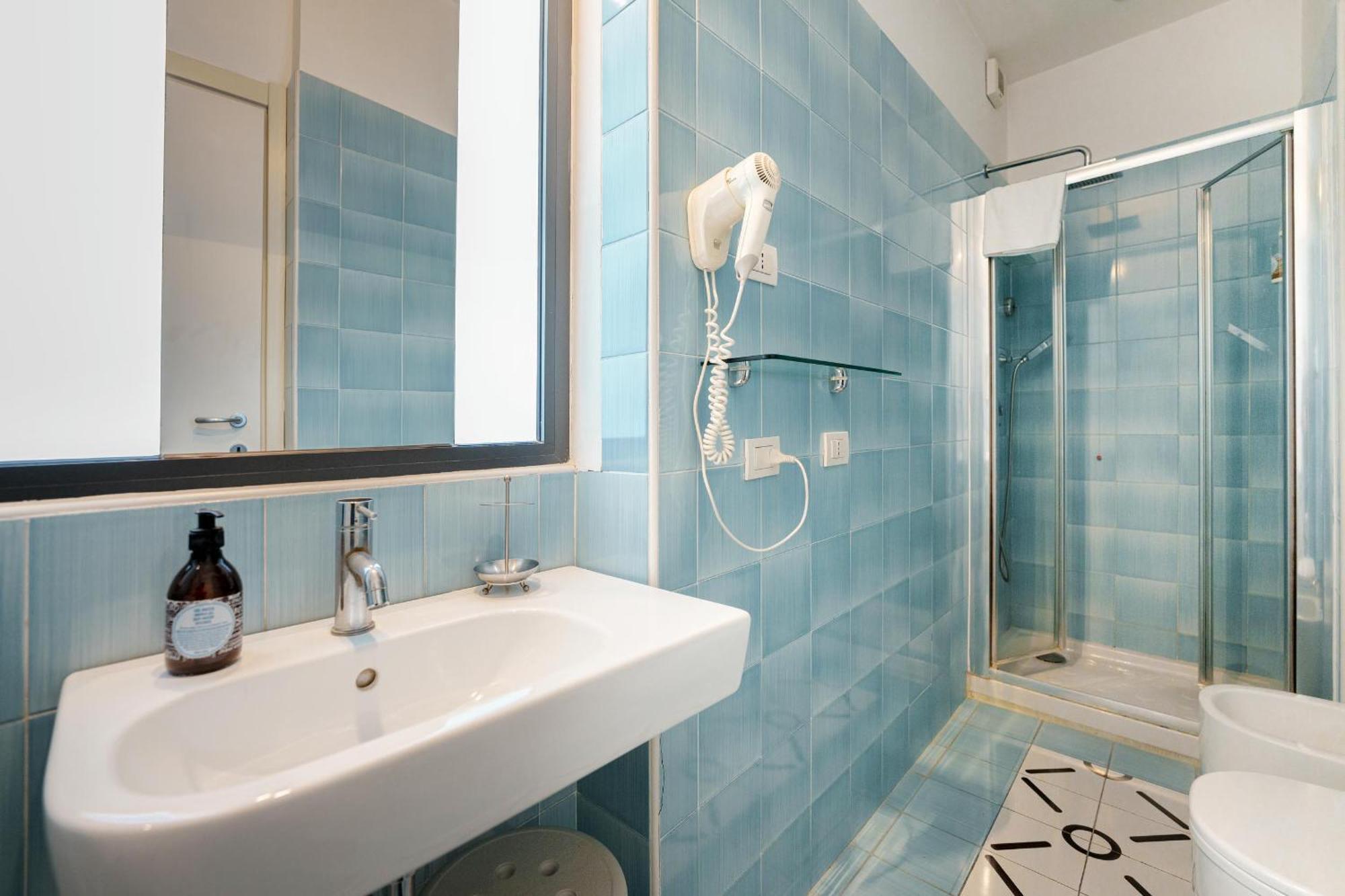 Bed & Breakfast Attico Partenopeo 4*