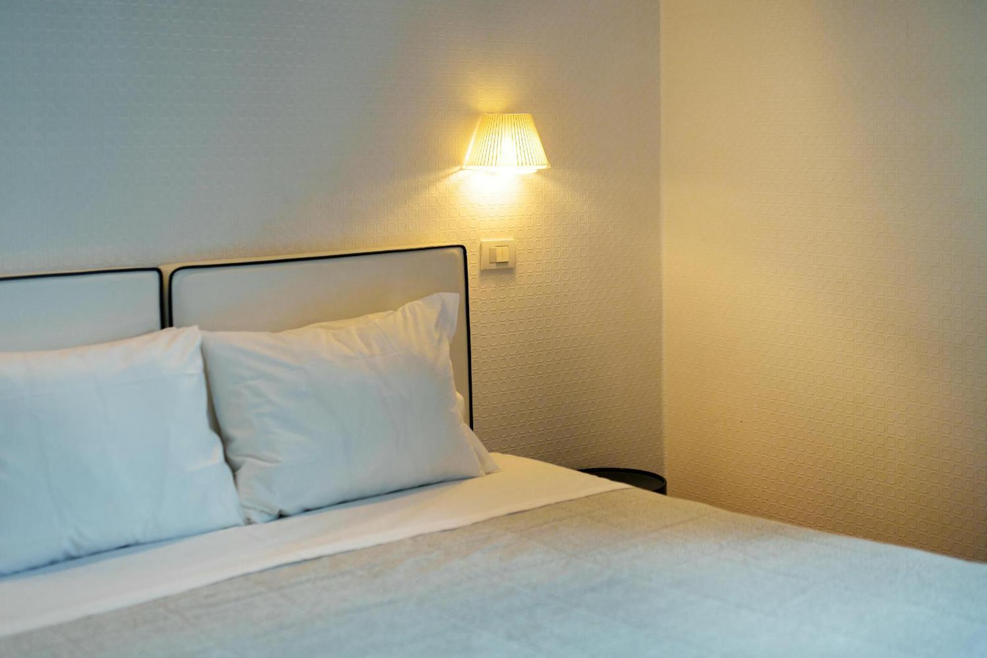 Bed & Breakfast Attico Partenopeo 4*